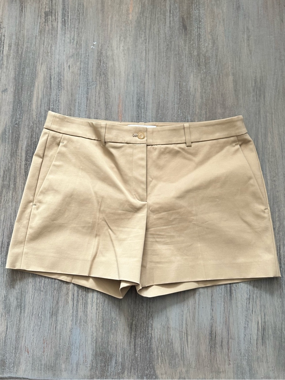 Michael Kors Women’s Khaki Tailored Shorts